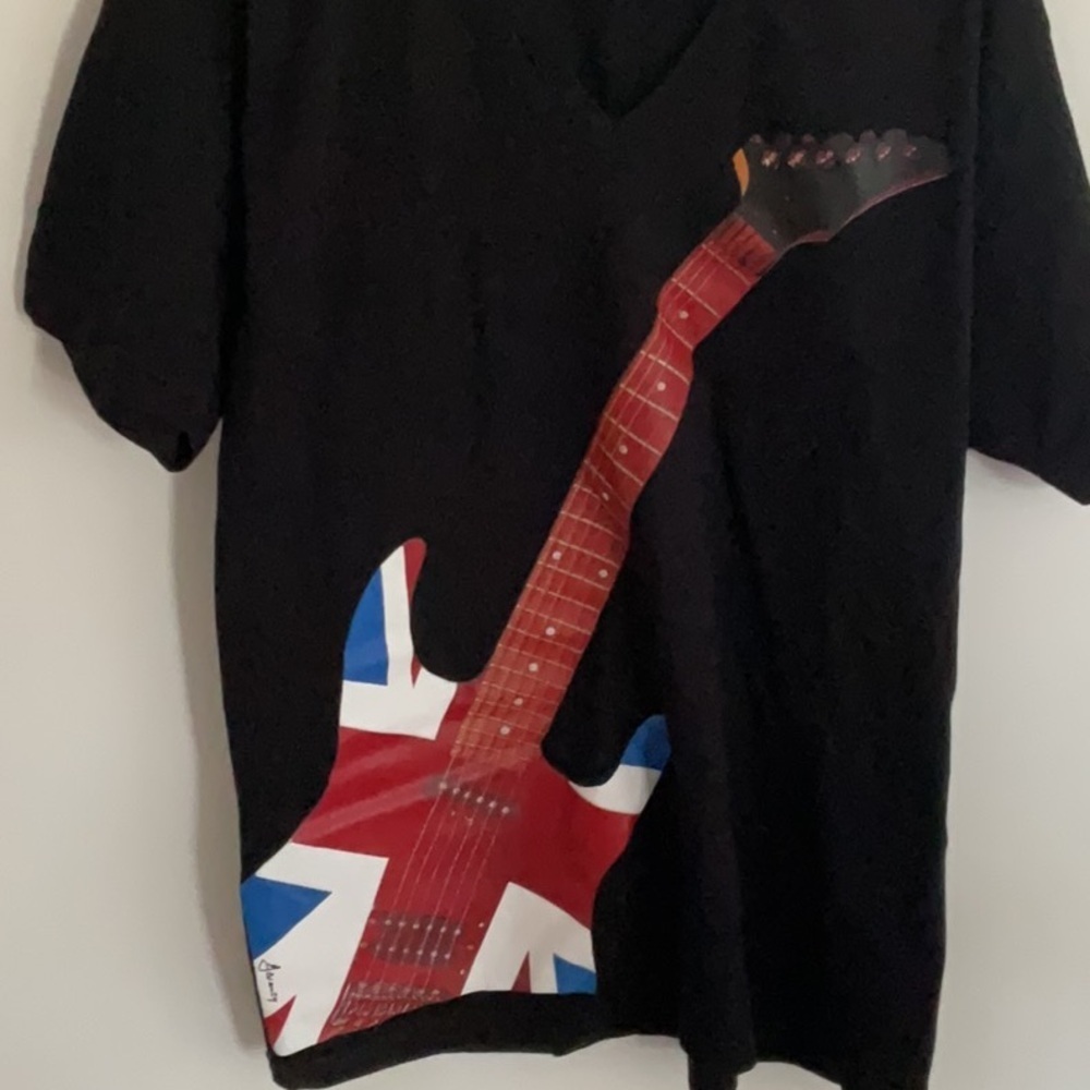 American Apparel Black T shirt with Union Jack Guitar Design v neck